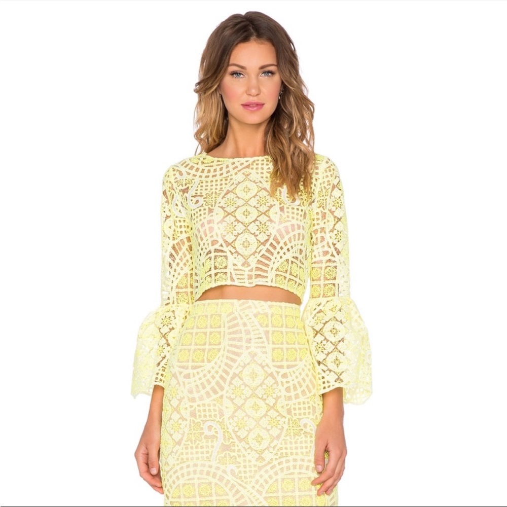 ALEXIS, Lace pattern bateau neckline crop top, Yellow, XS